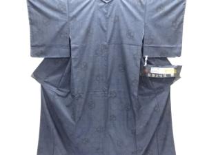 未使用品　亀甲に花模様織り出し本場泥大島紬着物(5マルキ)